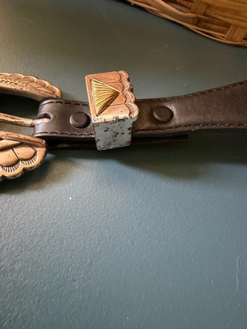 VTG 90s Tony Lama Black Leather Concho Belt - Scalloped Two Tone Buckle size 26 - Picture 4 of 5